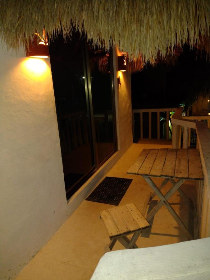 Scondi2 En El Depa Apartment Isla Holbox Екстериор снимка